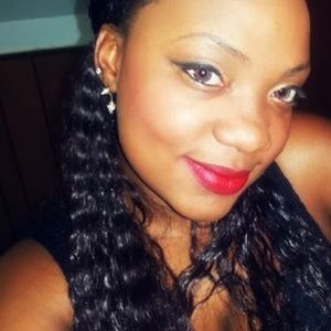 Meet your Posher, Nadia